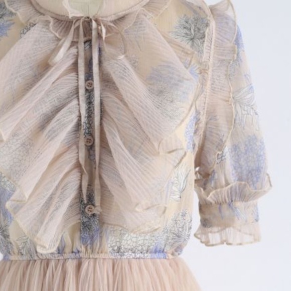 Chicwish- Floral Pleated Dress With Ruffle Detail - L - Picture 4 of 15